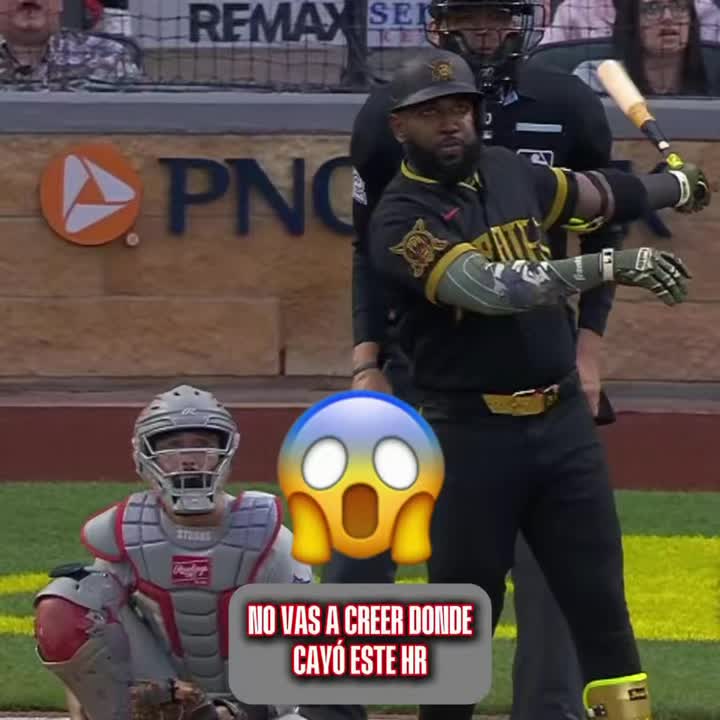 MARCELL OZUNA MANDÓ UNA PELOTA A 438 PIES DE DISTANCIA Y …